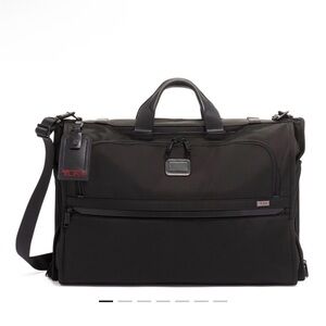 💼 TUMI Alpha Tri Fold Garment Bag
